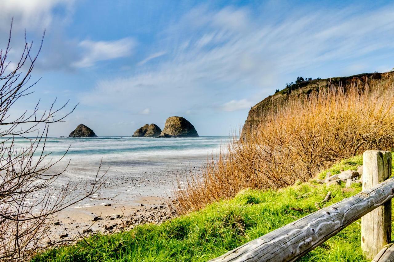 Cape Meares Beach Getaway Kültér fotó
